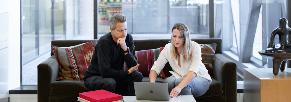 AssistantManager