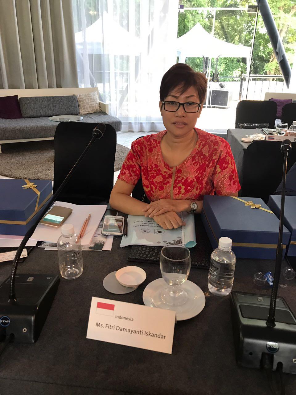 FITRI DAMAYANTI