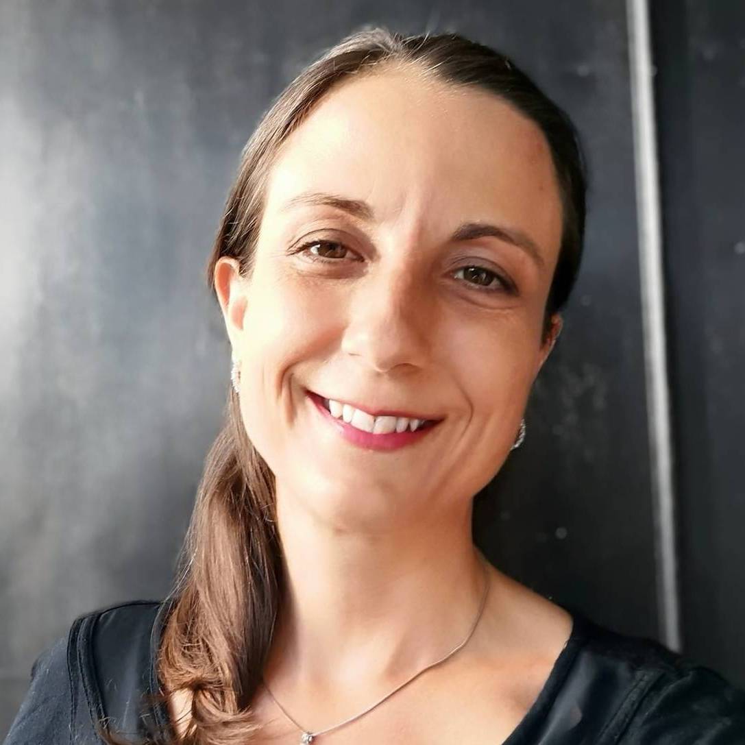 ANNE VALERIE KASZTURA