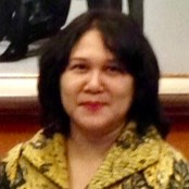 Decy Fakhria Chalid