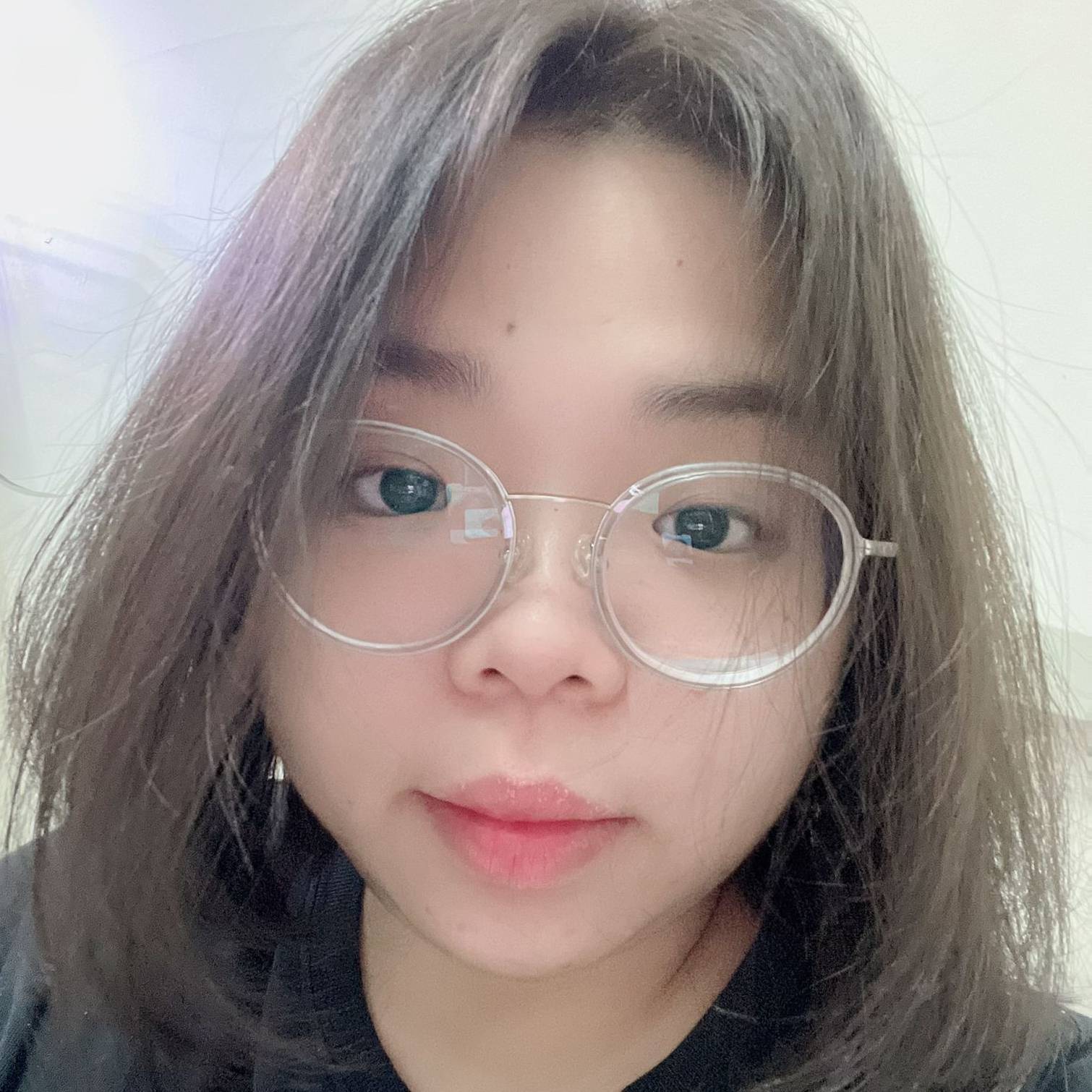 VIVIAN LIM