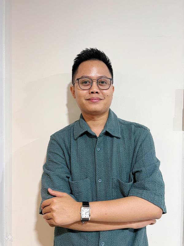 MUHAMAD IKBAL