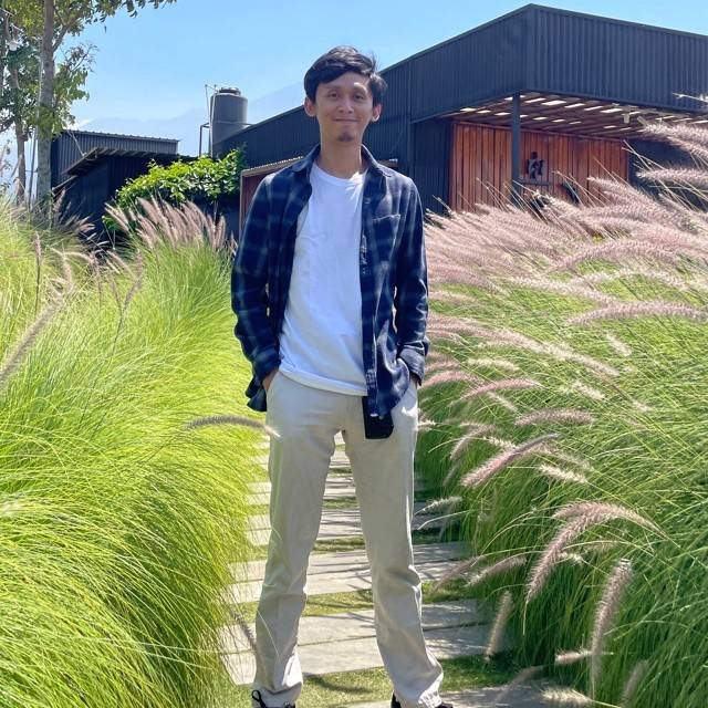 Febriansyah Febriansyah